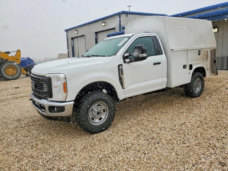 2025 FORD F350 1FTRF3BA4SED28802