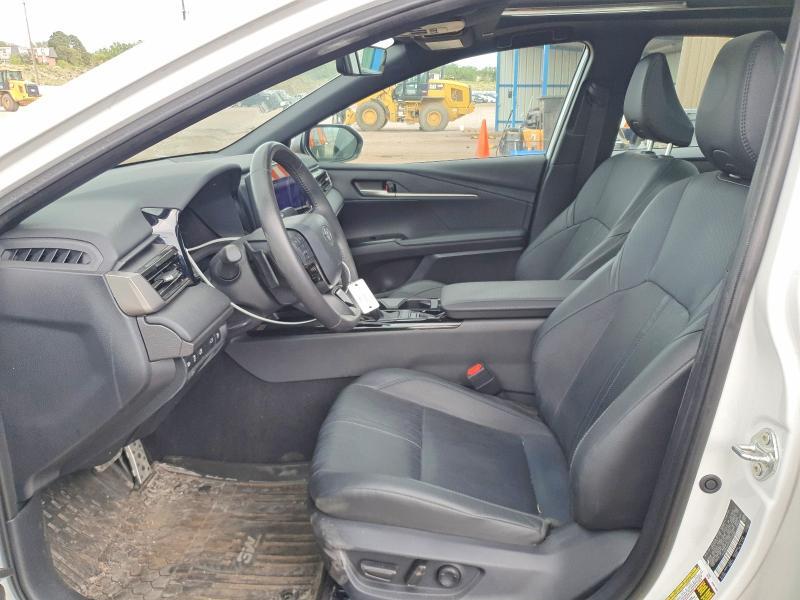 2025 TOYOTA CAMRY XSE — Фото 7 из 12