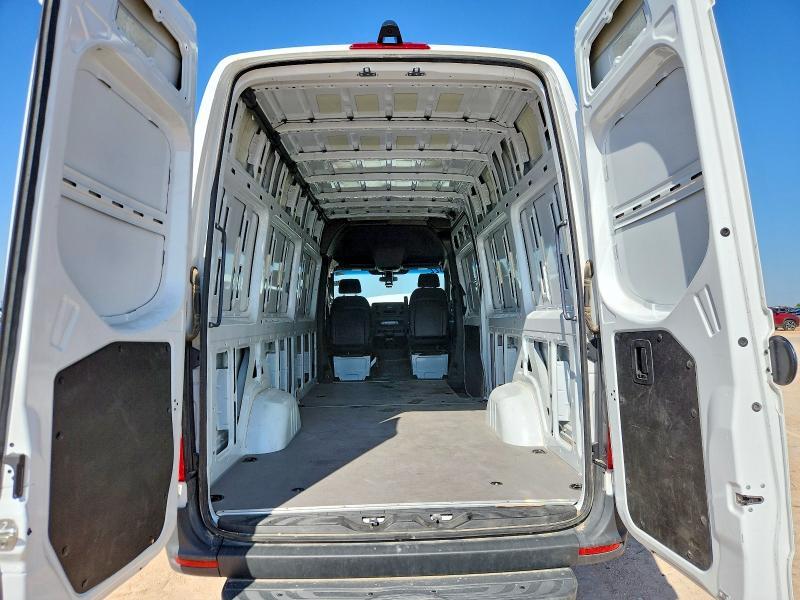 W1Y4KCHY7ST229490 2025 PIAGGIO SPRINTER photo no. 10