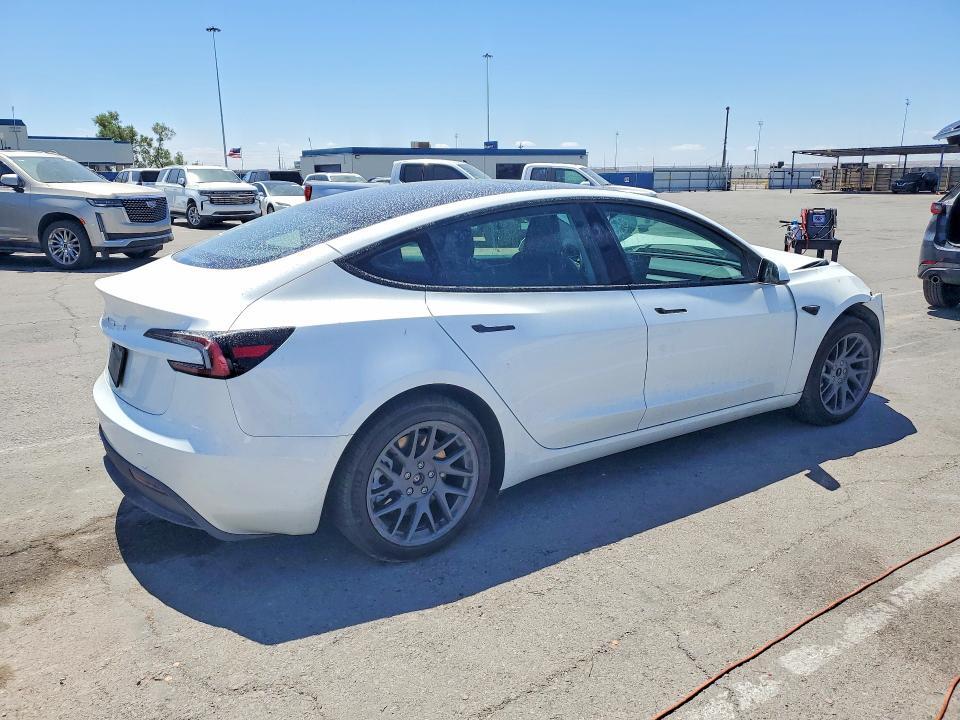 5YJ3E1EA0SF038239 2025 TESLA MODEL 3 photo no. 3