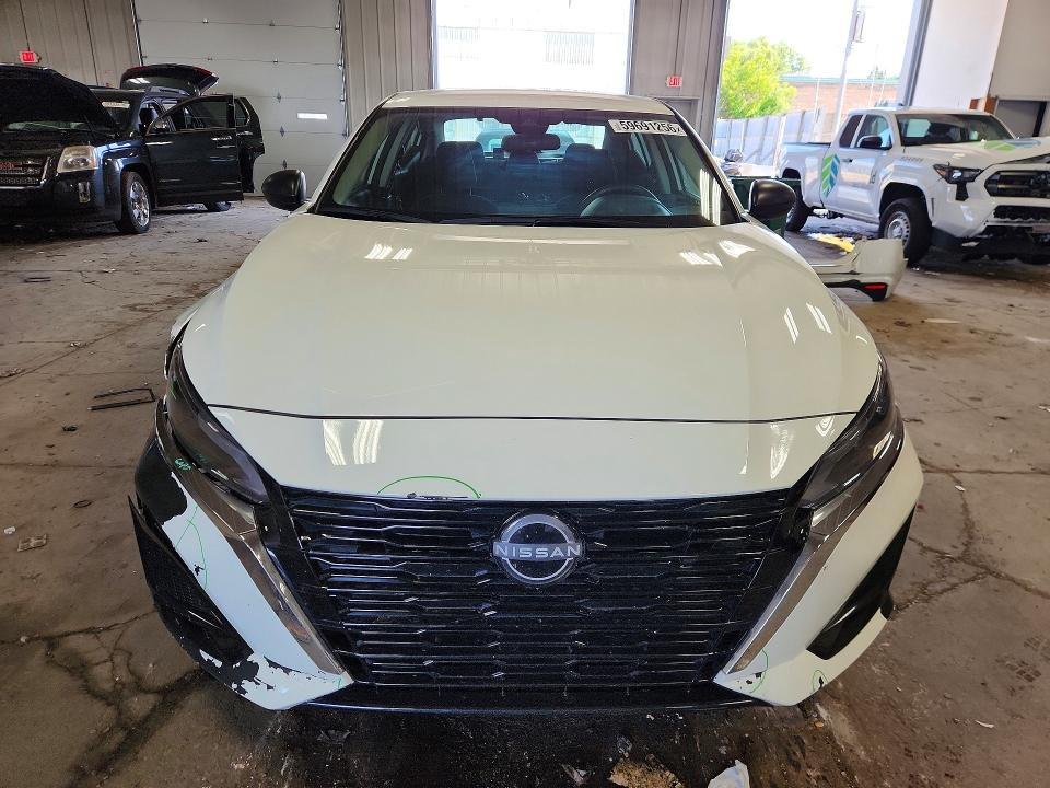 2024 NISSAN ALTIMA S — Фото 5 из 13