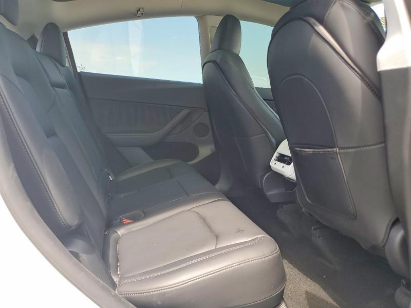 2024 TESLA MODEL Y — Фото 10 из 13