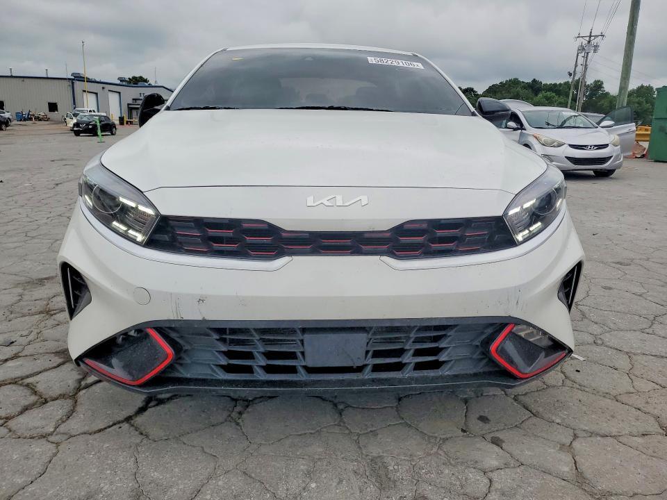 2024 KIA FORTE GT LINE — Фото 5 из 12