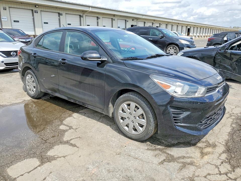 2022 KIA RIO LX — Фото 4 из 12