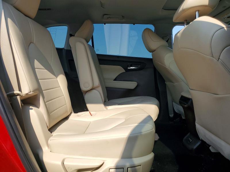 2022 TOYOTA HIGHLANDER XLE — Фото 11 из 13
