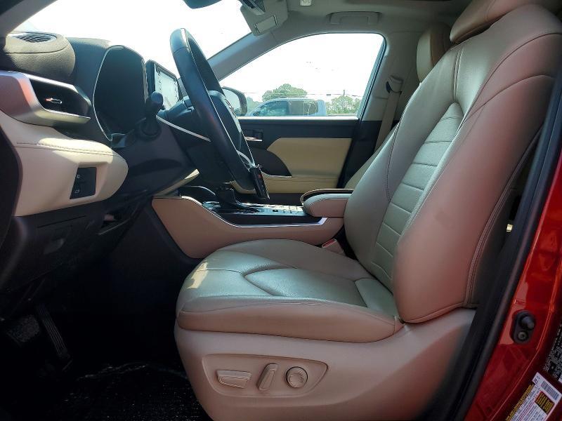 2022 TOYOTA HIGHLANDER XLE — Фото 7 из 13
