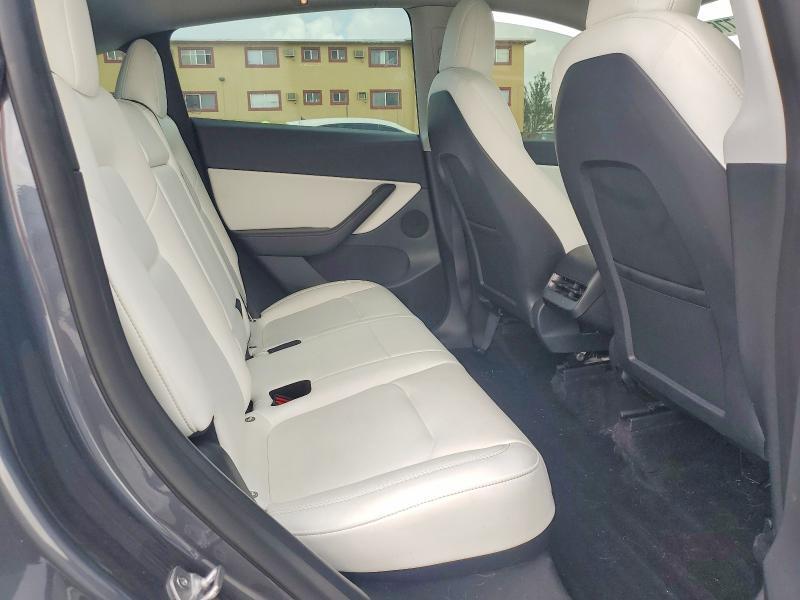 2022 TESLA MODEL Y — Фото 10 из 12
