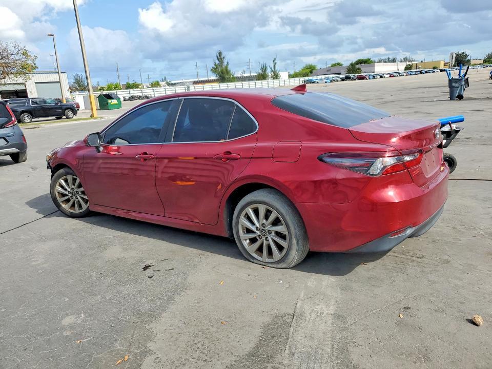2021 TOYOTA CAMRY DX — Фото 2 из 12