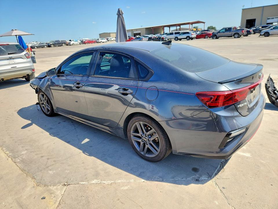 2021 KIA FORTE GT LINE — Фото 2 из 13