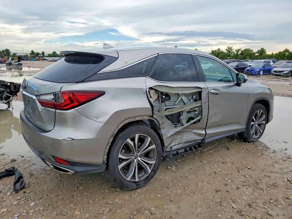 2021 LEXUS RX 350 — Фото 3 из 13