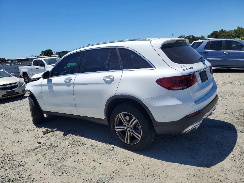 2021 MERCEDES-BENZ GLC 300 4MATIC — Фото 2 из 14