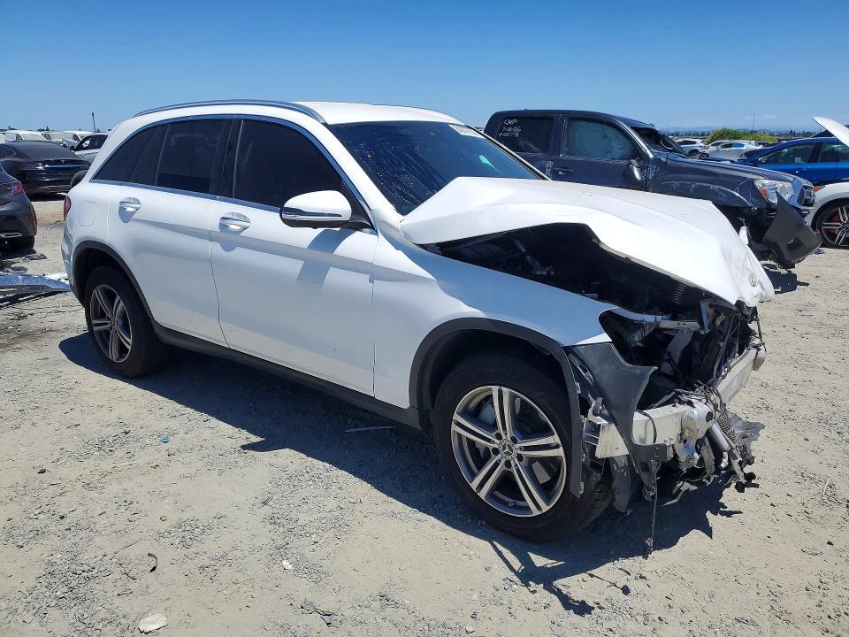 2021 MERCEDES-BENZ GLC 300 4MATIC — Фото 4 из 14