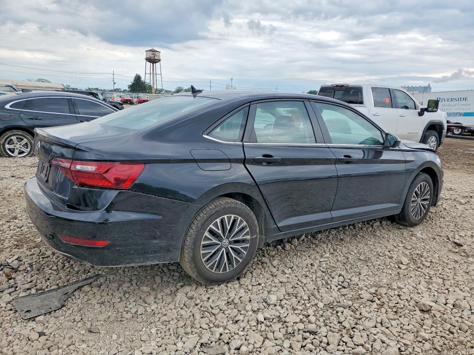 3VWCB7BU6LM076465 2020 VOLKSWAGEN JETTA photo no. 3