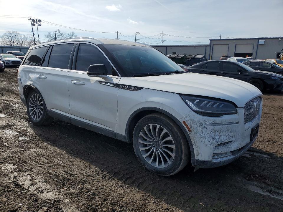 5LM5J7WC2LGL02536 2020 LINCOLN AVIATOR photo no. 4