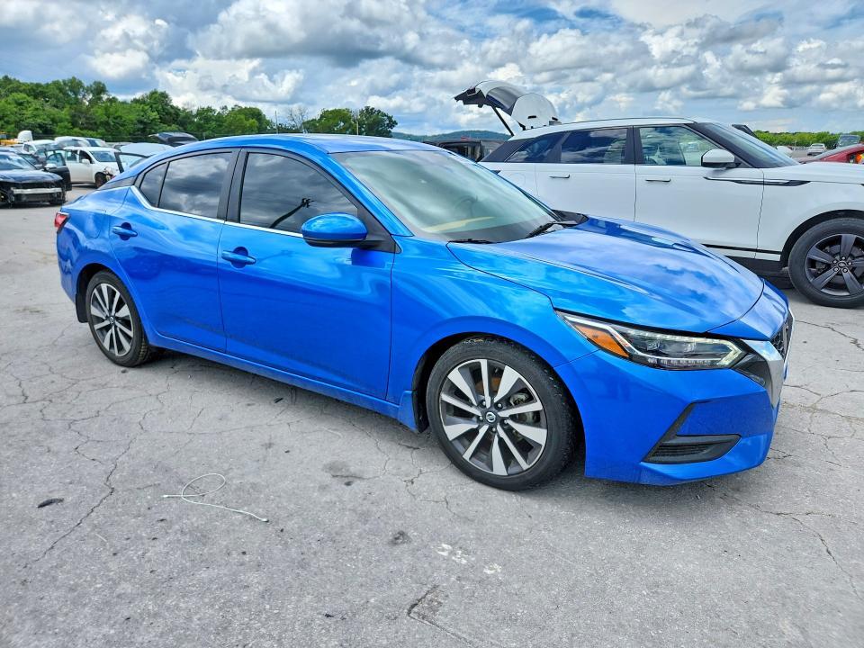 2020 NISSAN SENTRA SV — Фото 4 из 12