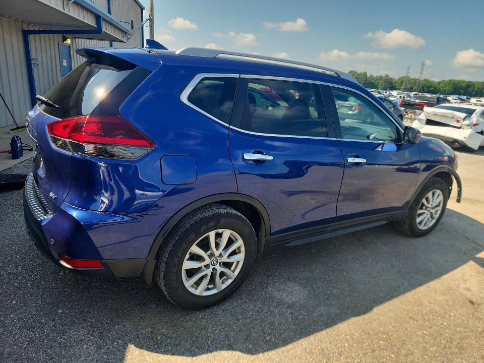 2020 NISSAN ROGUE SV — Фото 3 из 14