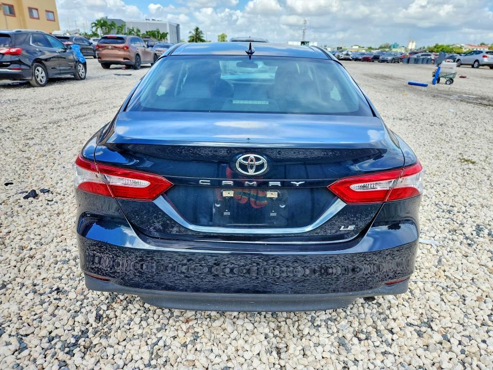 2020 TOYOTA CAMRY LE — Фото 6 из 13