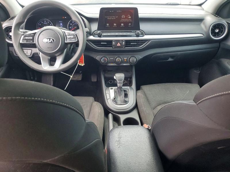 2020 KIA FORTE LXS — Фото 8 из 13