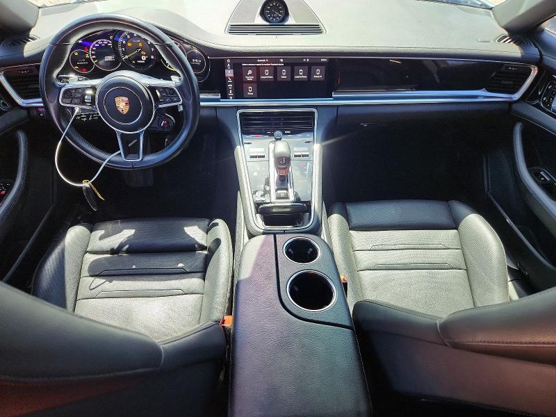 2020 PORSCHE PANAMERA 4 E-HYBRID — Фото 8 из 13