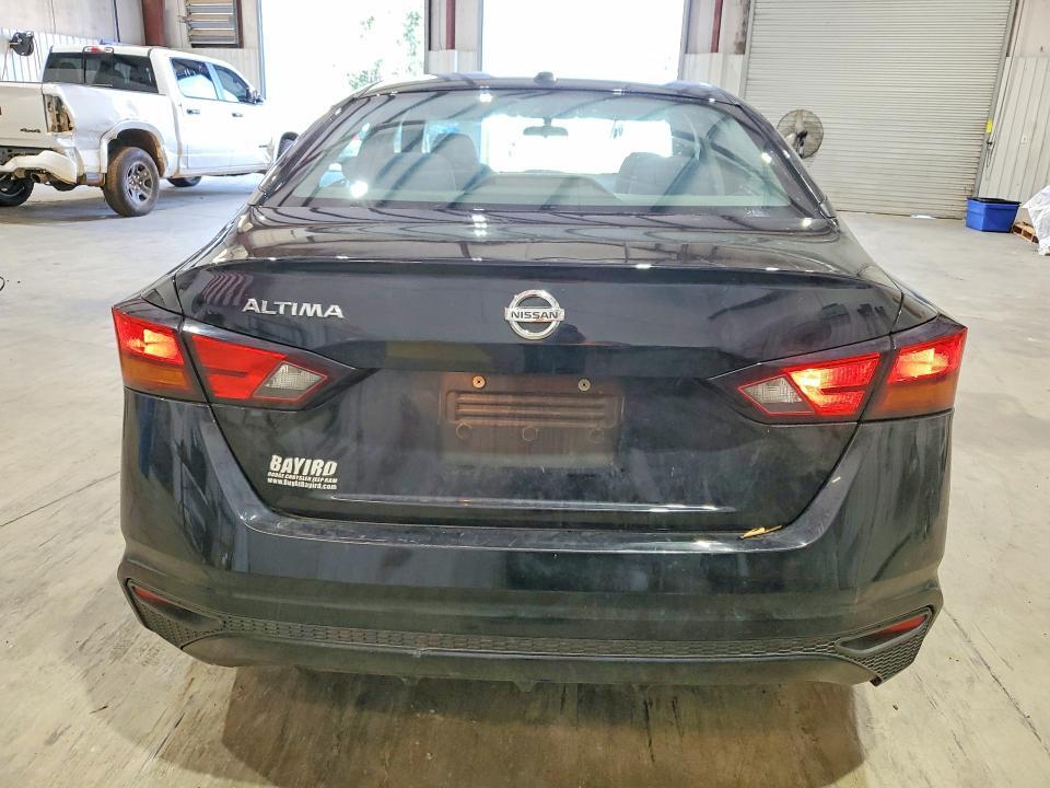 2020 NISSAN ALTIMA S — Фото 6 из 12