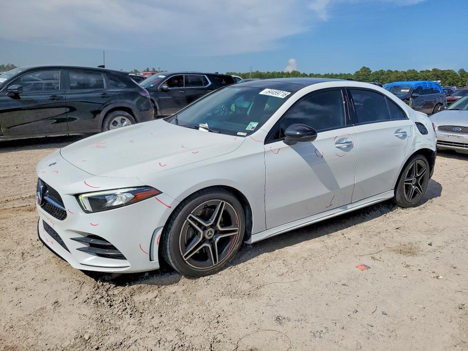 2020 MERCEDES-BENZ A W1K3G4FB1LW043620