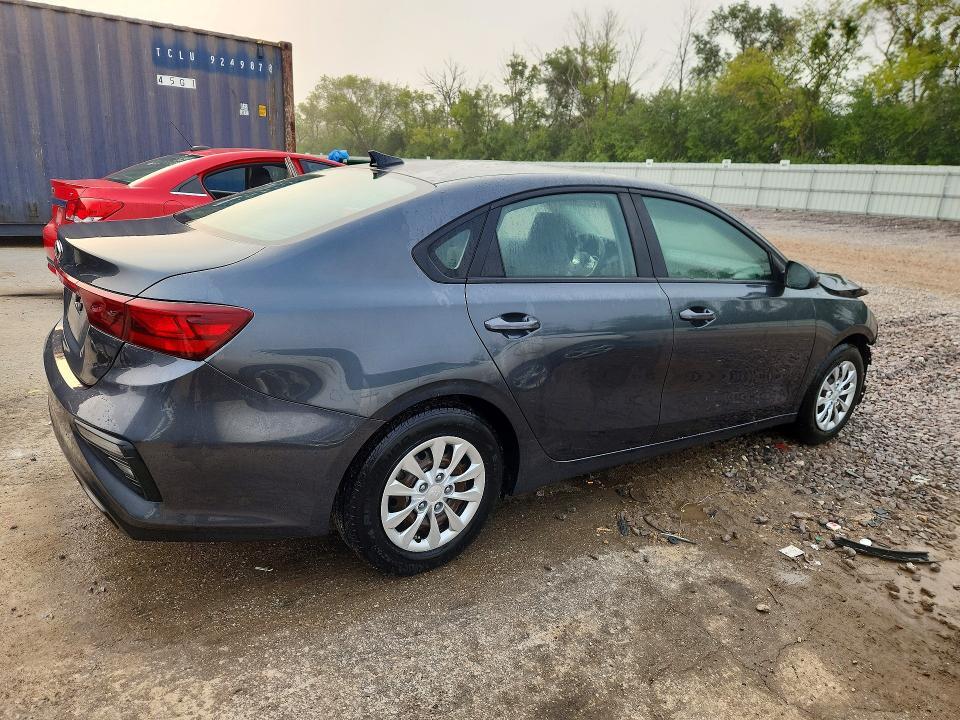 2019 KIA FORTE FE — Фото 3 из 13