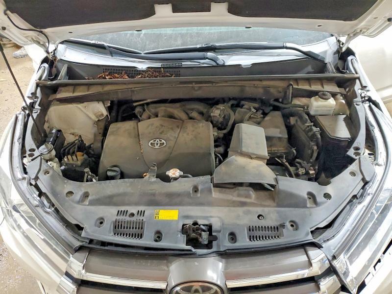2019 TOYOTA HIGHLANDER LIMITED PLATINUM — Фото 12 из 13