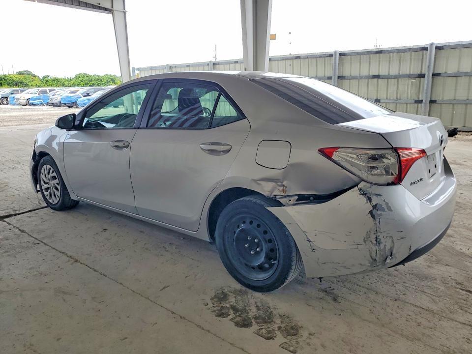 2019 TOYOTA COROLLA LE — Фото 2 из 12