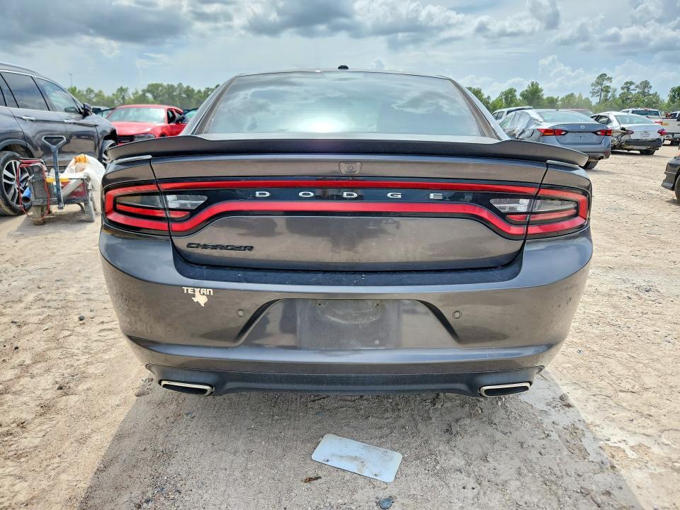 2019 DODGE CHARGER SXT — Фото 6 из 12