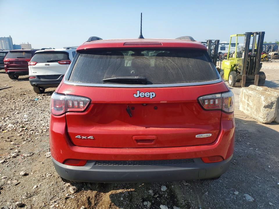 2018 JEEP COMPASS LATITUDE — Фото 6 из 13