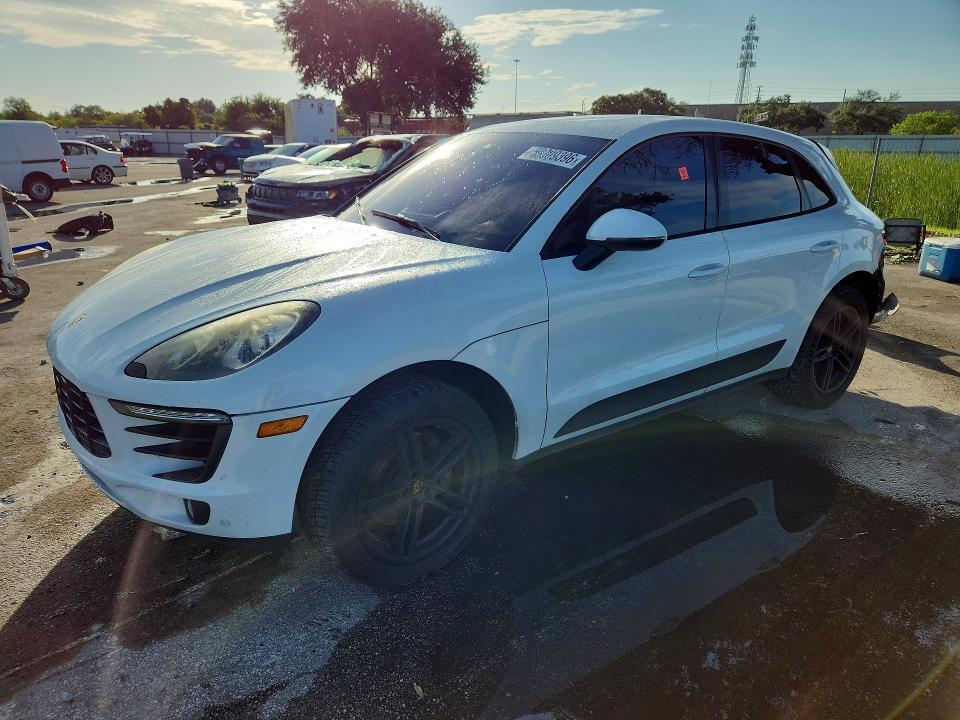 2018 PORSCHE MACAN WP1AA2A50JLB07815