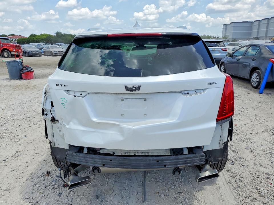 2018 CADILLAC XT5 PREMIUM LUXURY — Фото 6 из 13