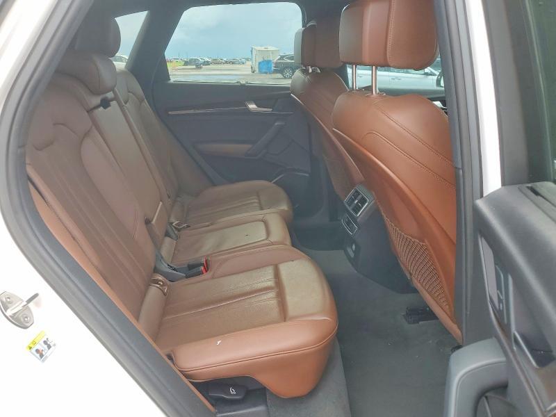 WA1BNAFY1J2078042 2018 AUDI Q5 photo no. 11