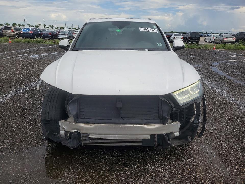 WA1BNAFY1J2078042 2018 AUDI Q5 photo no. 5