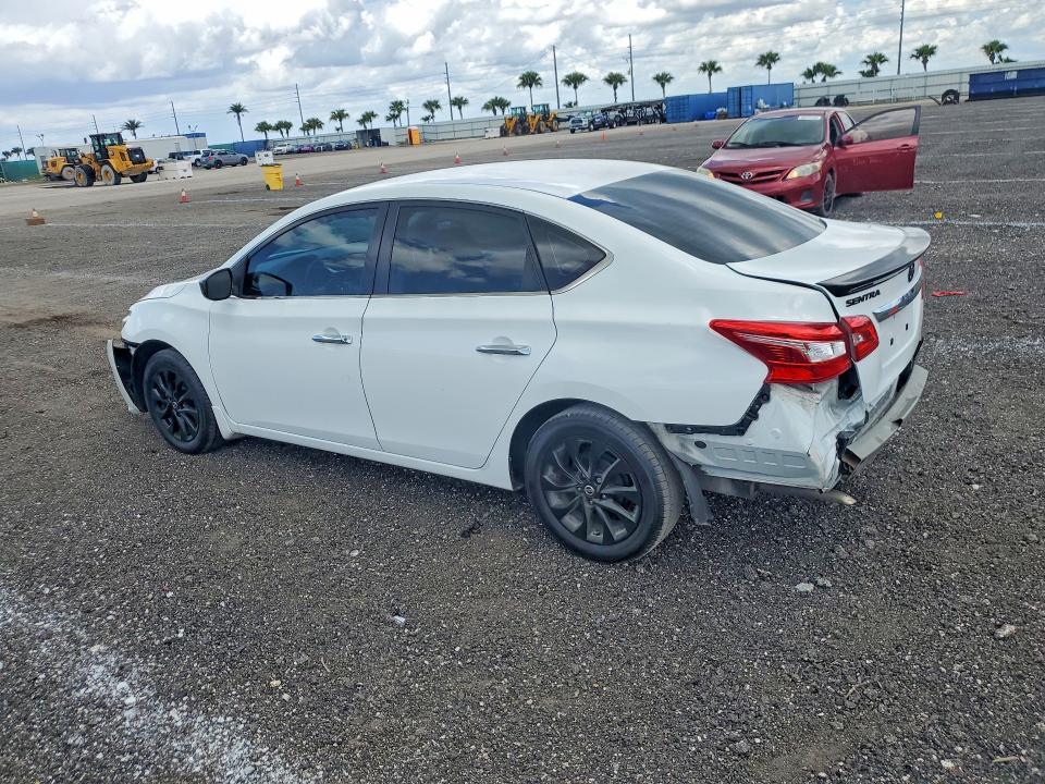 2018 NISSAN SENTRA S — Фото 2 из 13