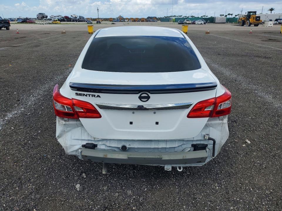 2018 NISSAN SENTRA S — Фото 6 из 13