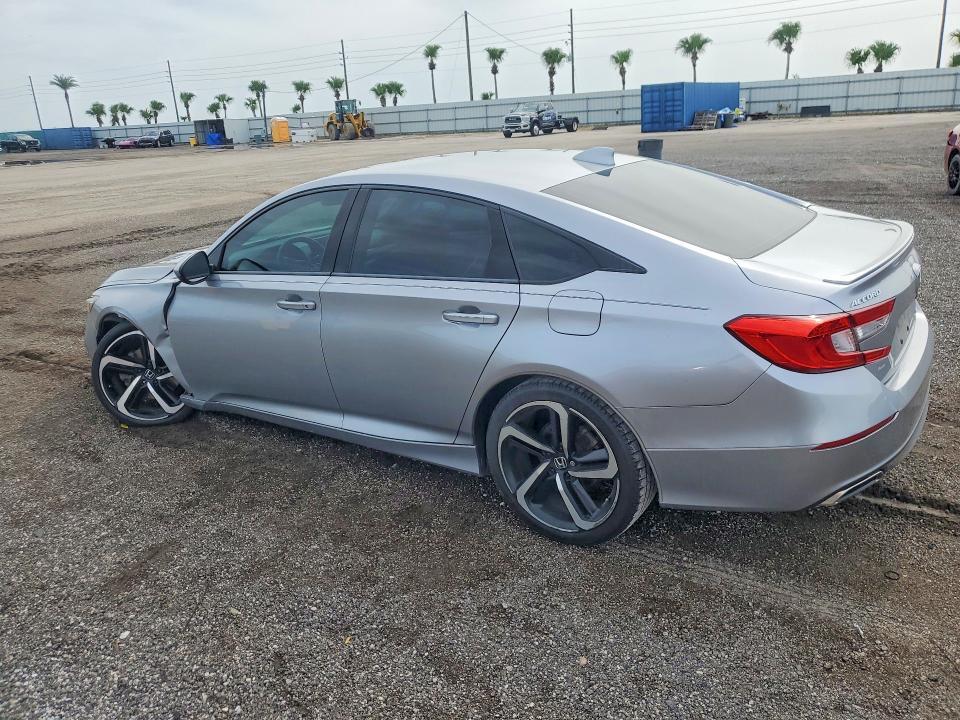 2018 HONDA ACCORD SPORT — Фото 2 из 12