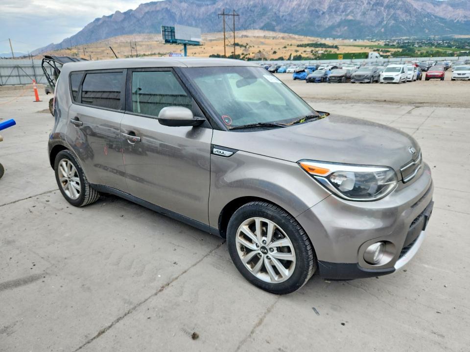 2018 KIA SOUL + — Фото 4 из 12