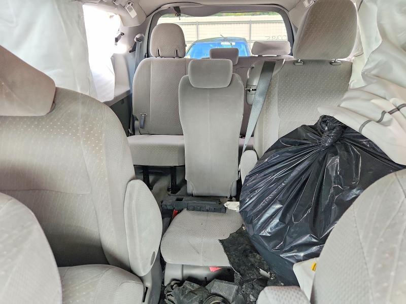 2018 TOYOTA SIENNA LE — Фото 10 из 13