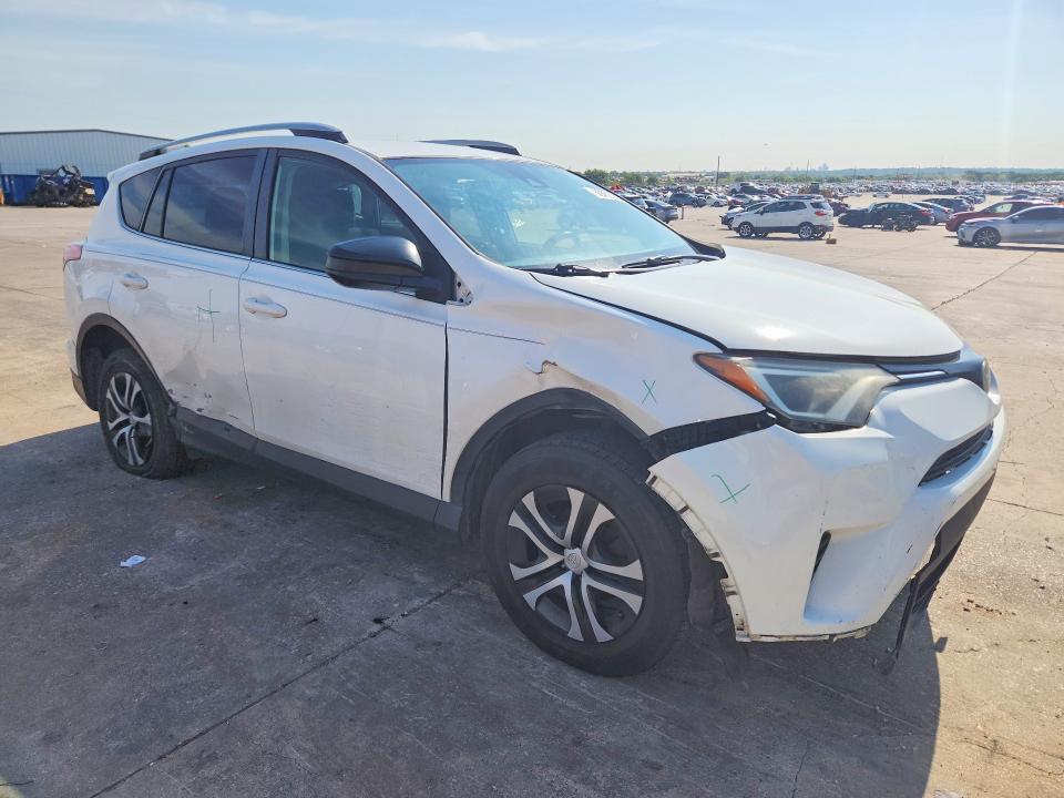 2018 TOYOTA RAV4 LE — Фото 4 из 13