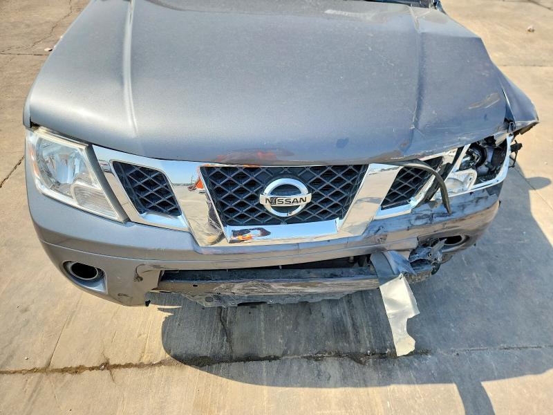2018 NISSAN FRONTIER SV — Фото 11 из 12