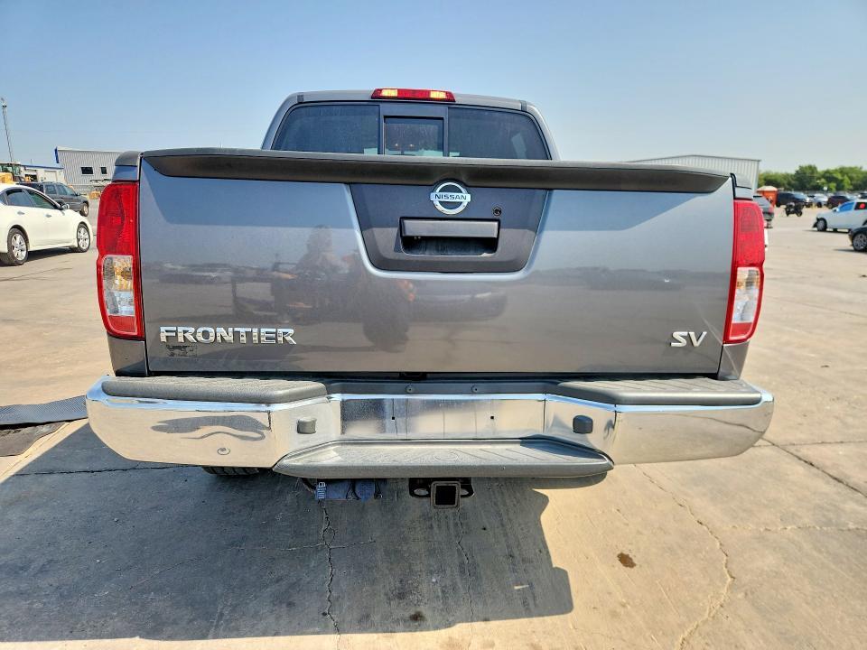 2018 NISSAN FRONTIER SV — Фото 6 из 12