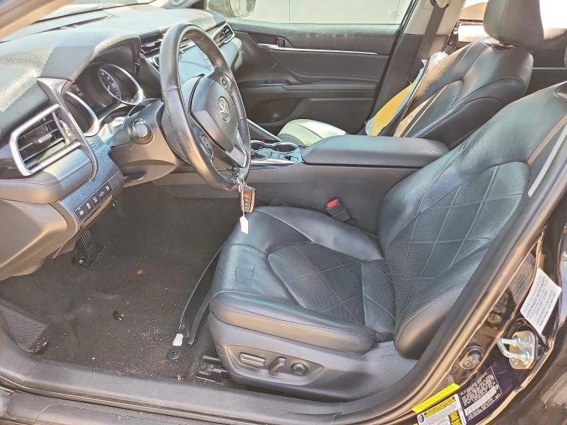 2018 TOYOTA CAMRY XLE — Фото 7 из 12
