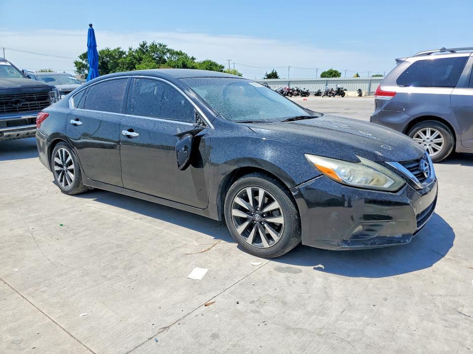 2018 NISSAN ALTIMA 2.5 SV — Фото 4 из 12