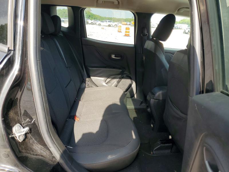 2018 JEEP RENEGADE LATITUDE — Фото 11 из 13
