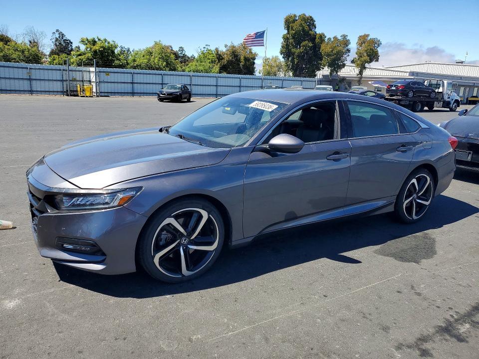 2018 HONDA ACCORD 1HGCV1F30JA076675
