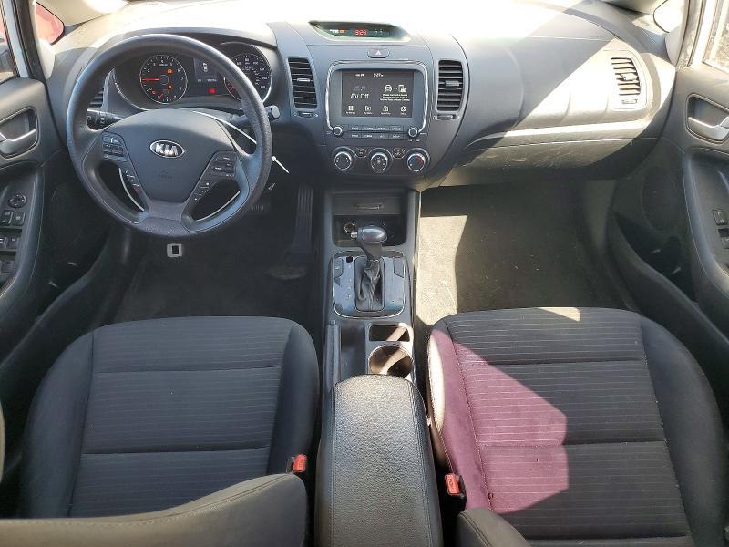 2018 KIA FORTE LX — Фото 8 из 13