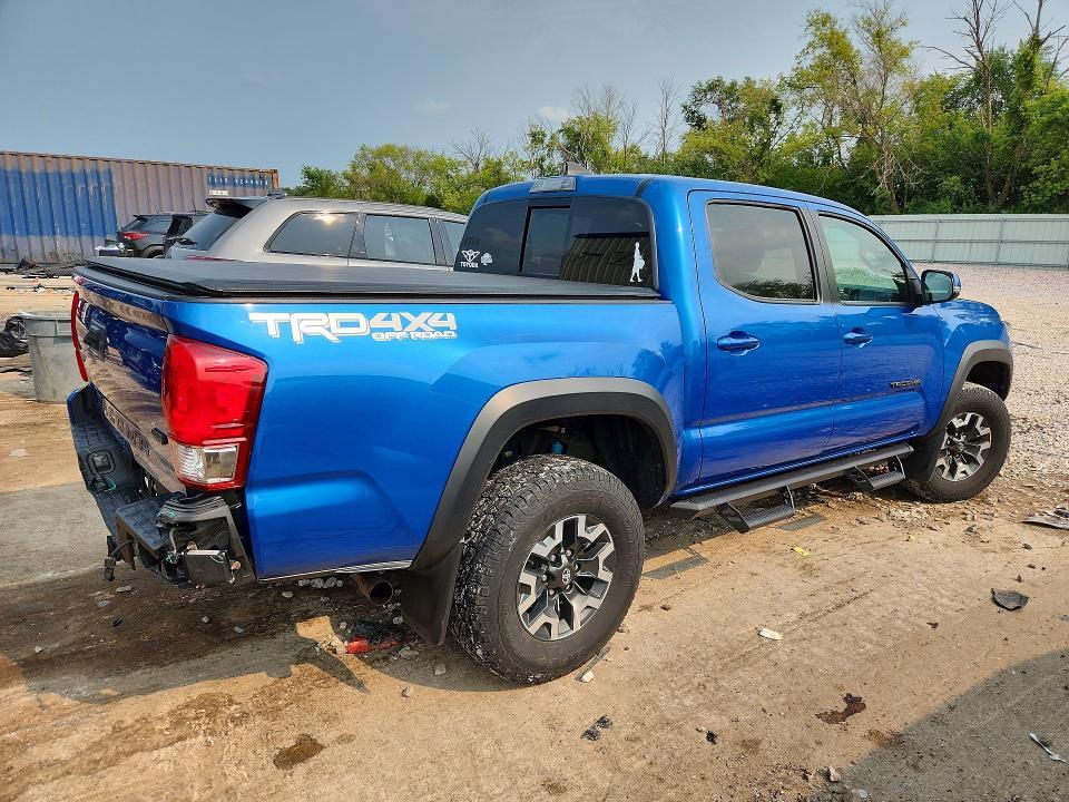 2017 TOYOTA TACOMA TRD OFF-ROAD — Фото 3 из 12