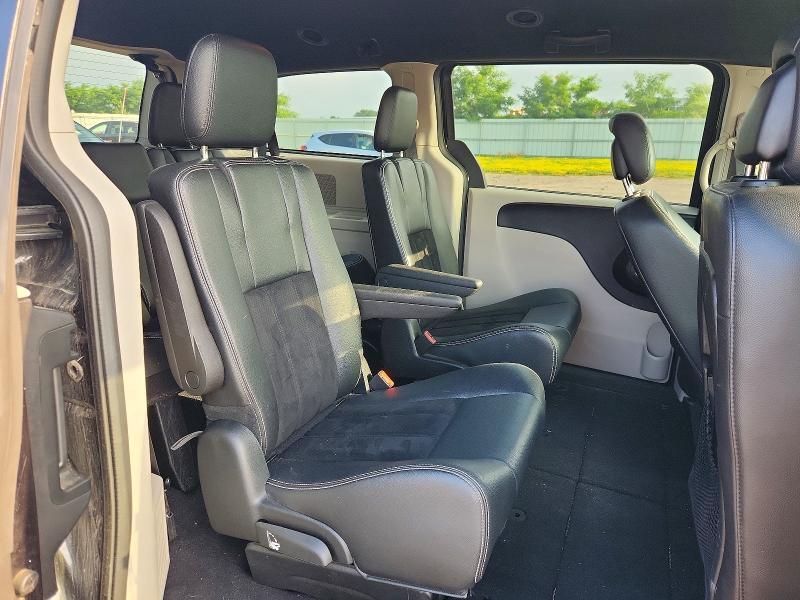 2017 DODGE GRAND CARAVAN SXT — Фото 11 из 13