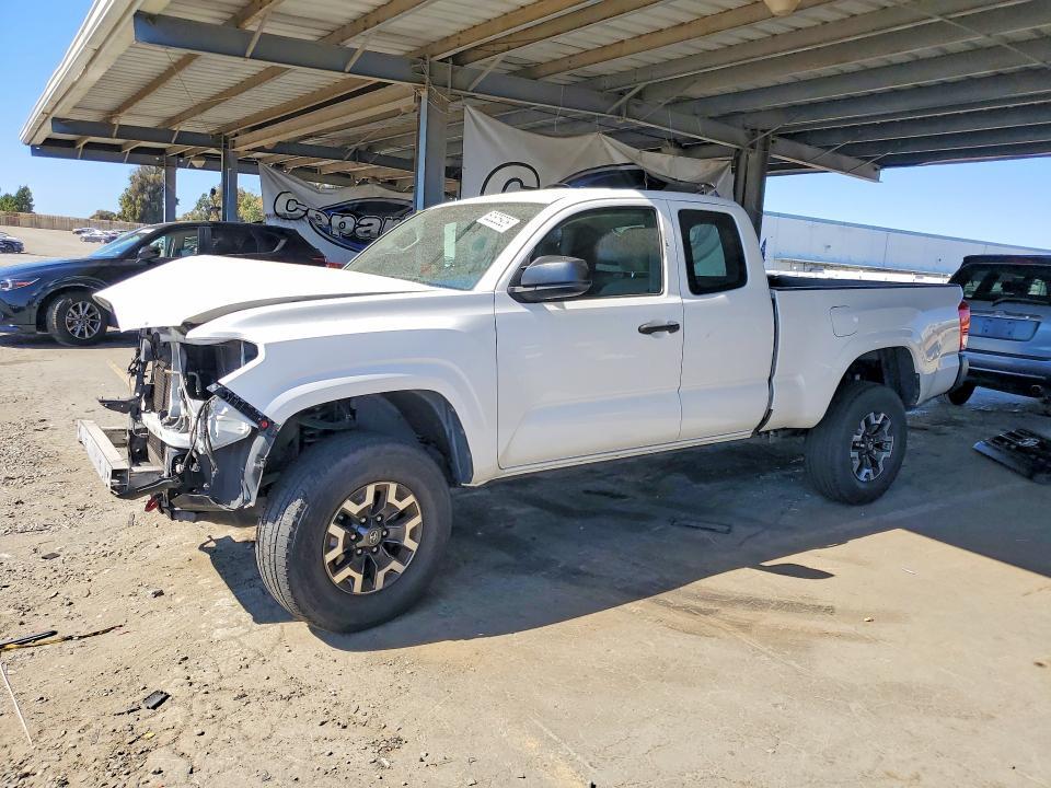 5TFRX5GN6GX071030 2016 TOYOTA TACOMA photo no. 1